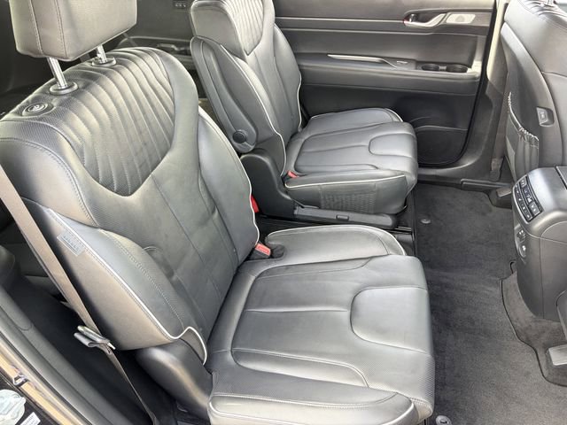 Used 2023 Hyundai Palisade Limited w/ Cargo Package image 21