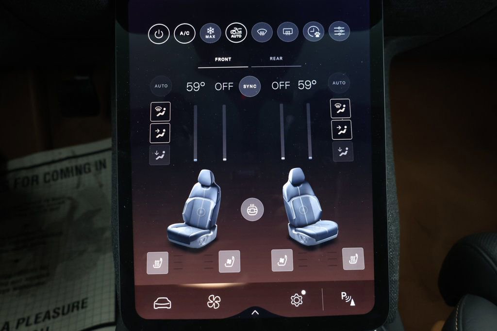 Used 2024 Lucid Air Touring image 15