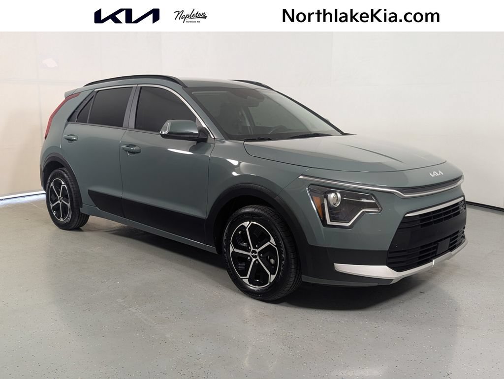 Used 2024 Kia Niro EX