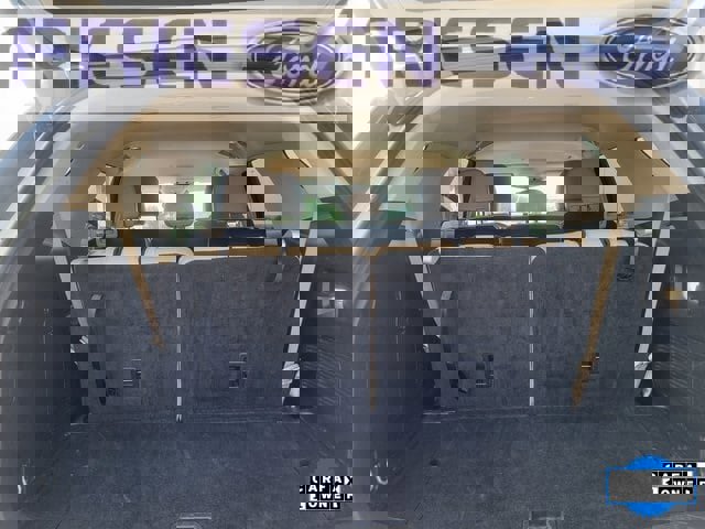 Used 2024 Ford Explorer XLT w/ Equipment Group 202A image 25