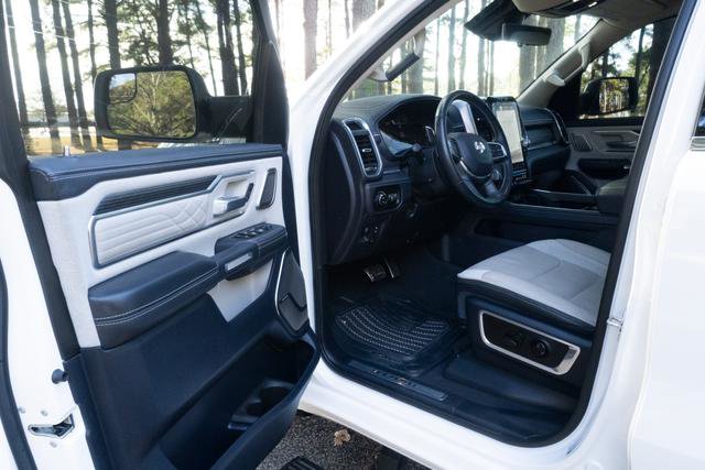 Used 2024 RAM 1500 Limited image 12