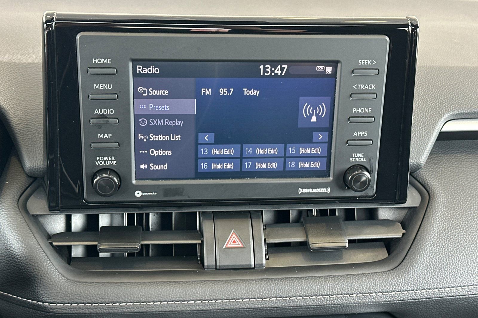 Used 2021 Toyota RAV4 XLE w/ Convenience Package image 22