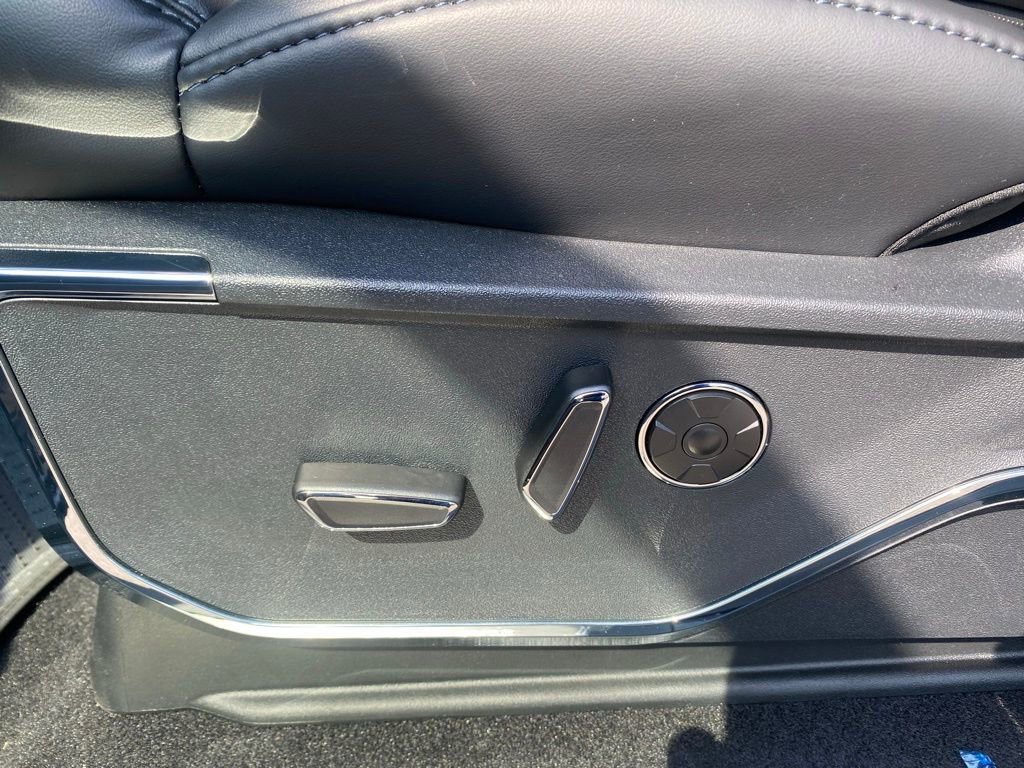 New 2025 Ford F150 Platinum image 16