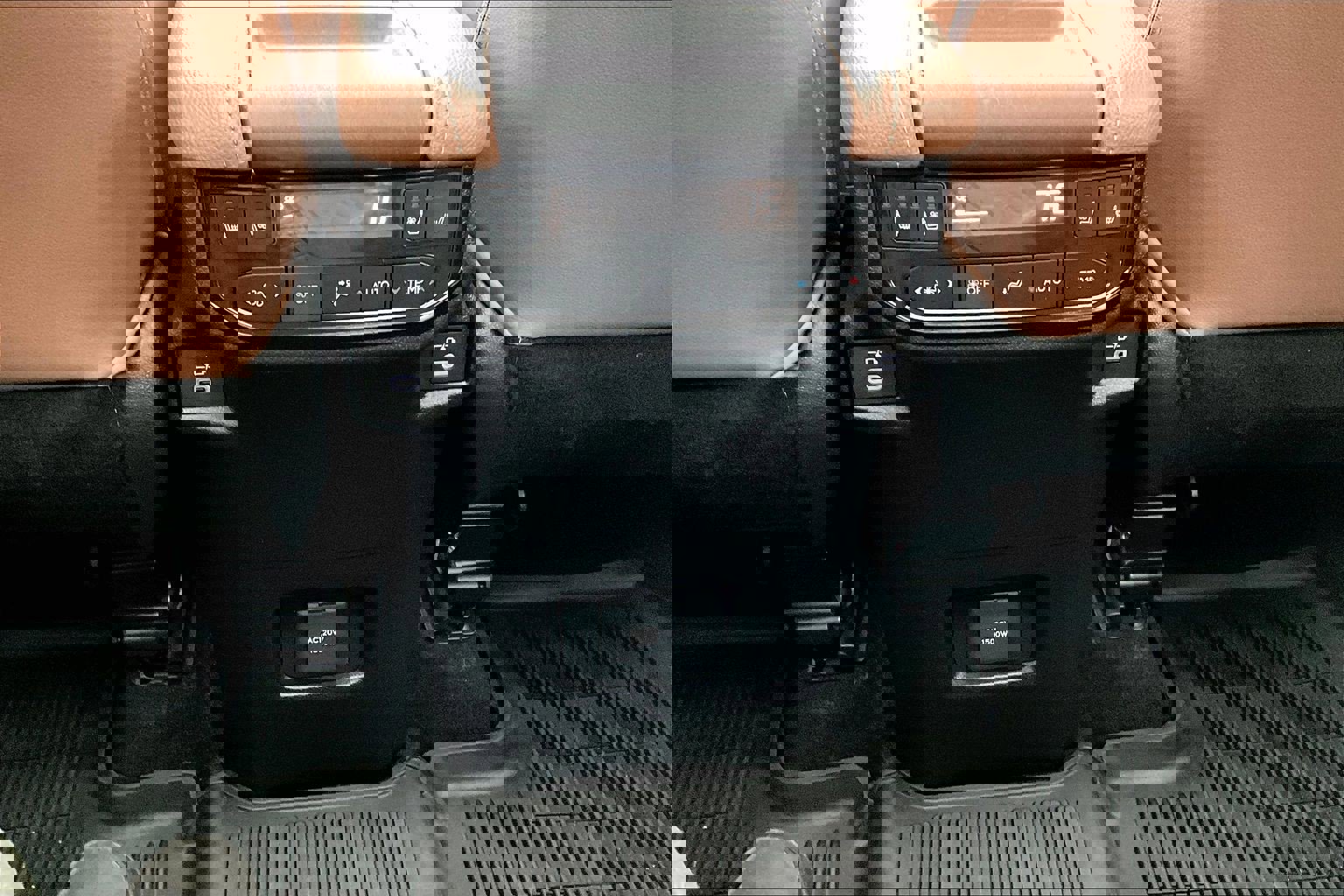 Used 2024 Toyota Grand Highlander AWD Hybrid image 34