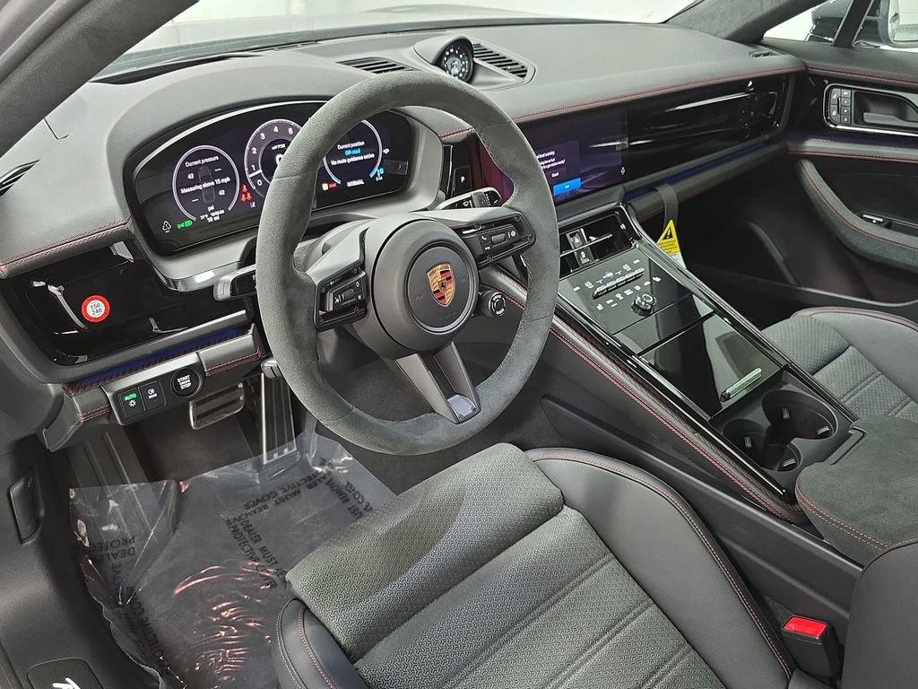 New 2026 Porsche Panamera GTS AWD/4WD image 4