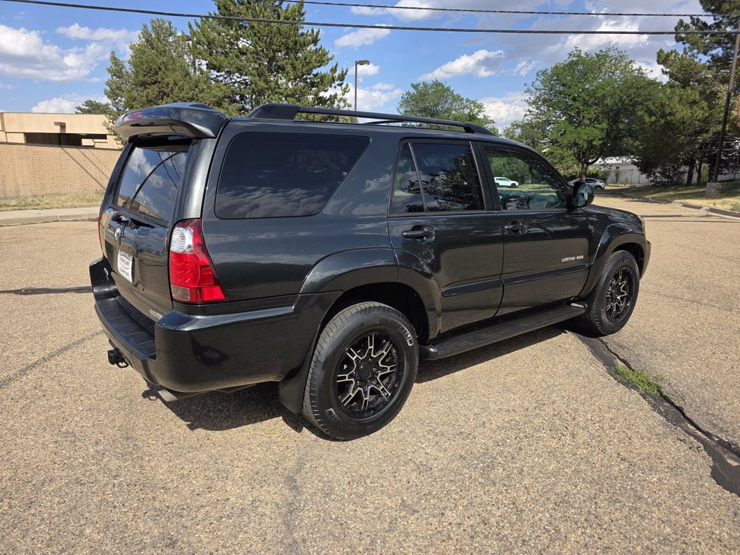 Used 2007 Toyota 4Runner Limited AWD/4WD image 7