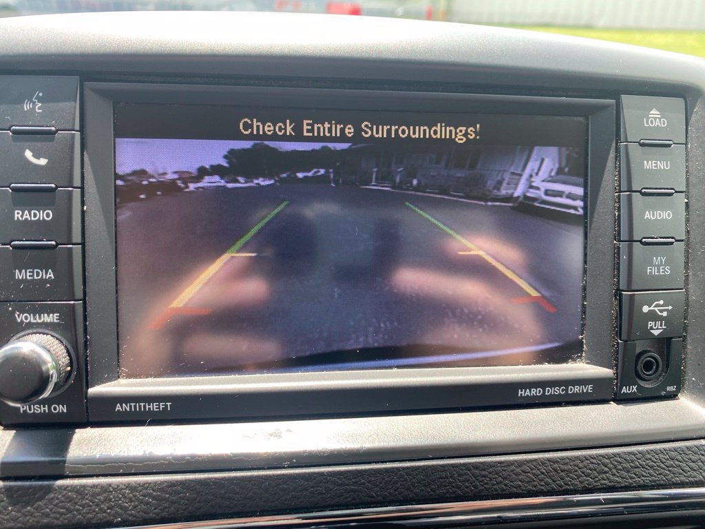 Used 2019 Dodge Grand Caravan SE FWD image 13