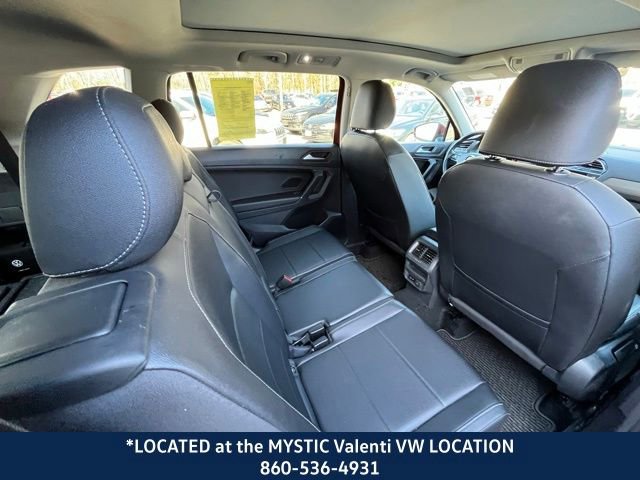 Certified 2020 Volkswagen Tiguan SE w/ Panoramic Sunroof Package image 21