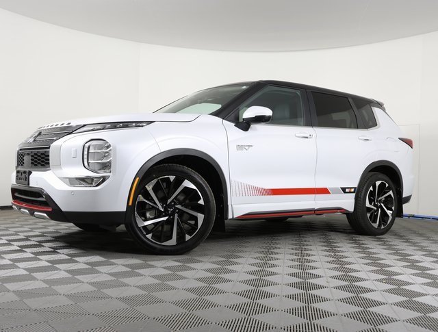 Used 2024 Mitsubishi Outlander Ralliart image 1