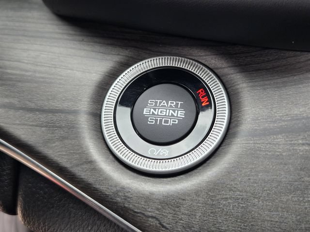Certified 2022 Jeep Grand Cherokee Overland AWD/4WD image 20
