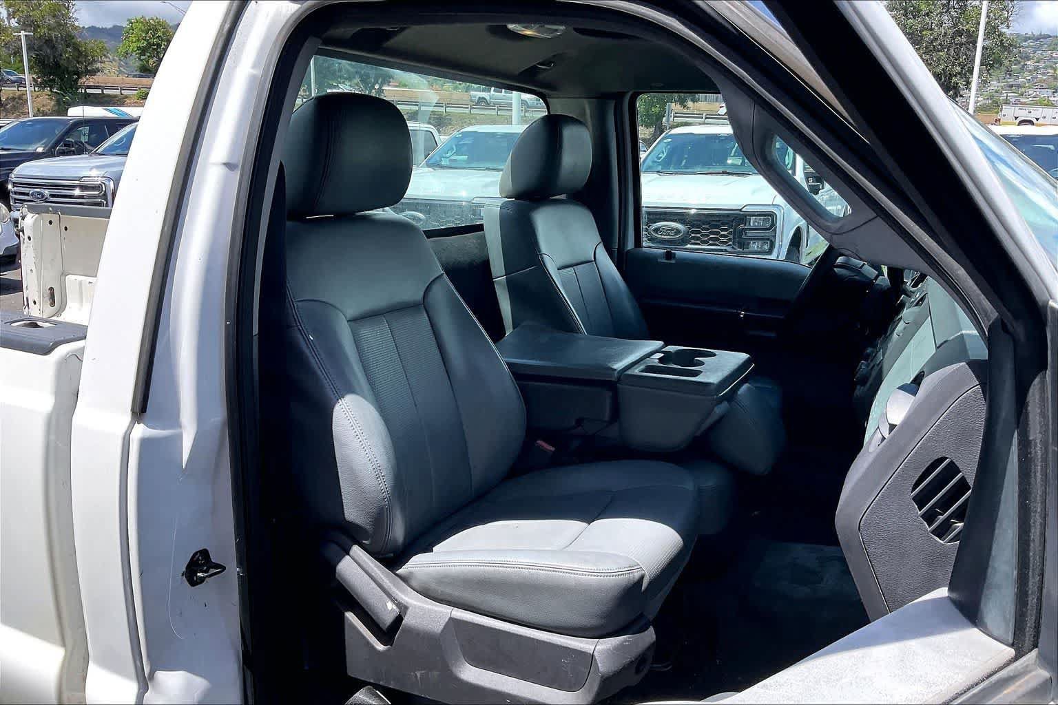 Used 2015 Ford F250 XL w/ Power Equipment Group RWD image 13
