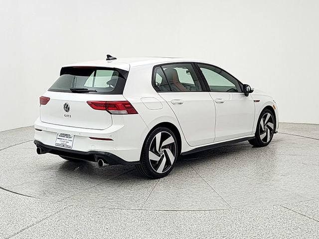 Used 2022 Volkswagen GTI SE FWD image 5