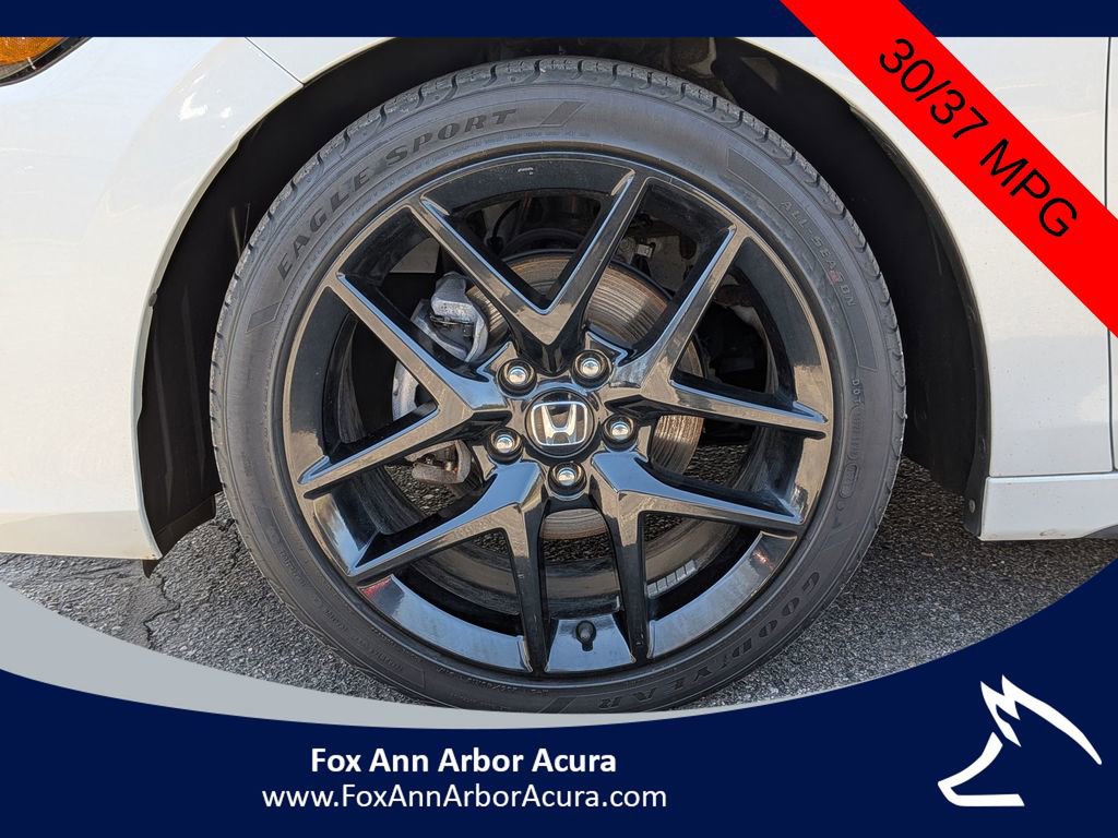 Used 2023 Honda Civic Sport image 10