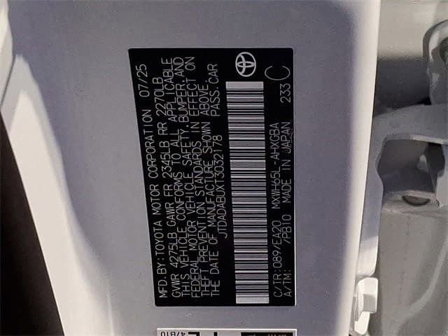 New 2026 Toyota Prius XLE image 14