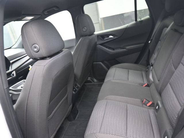 New 2026 Chevrolet Equinox LT w/ Safety and Technology Package FWD image 9