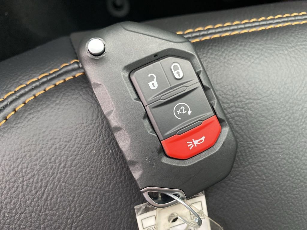 New 2025 Jeep Wrangler Sahara w/ Safety Group image 33