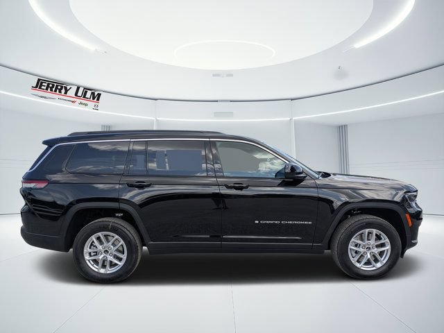 New 2026 Jeep Grand Cherokee L Laredo RWD image 2
