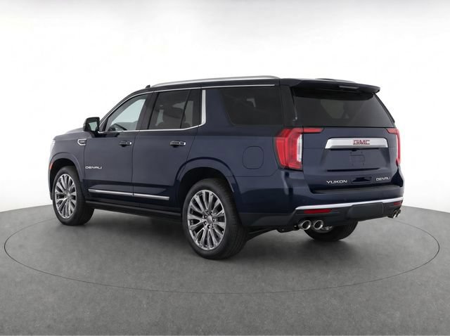 Used 2024 GMC Yukon Denali w/ Advanced Technology Package AWD/4WD image 3