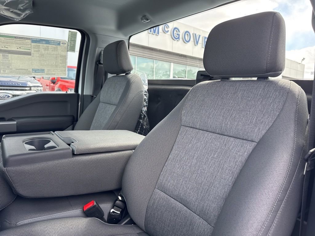 New 2026 Ford F350 4x4 Regular Cab Super Duty image 12