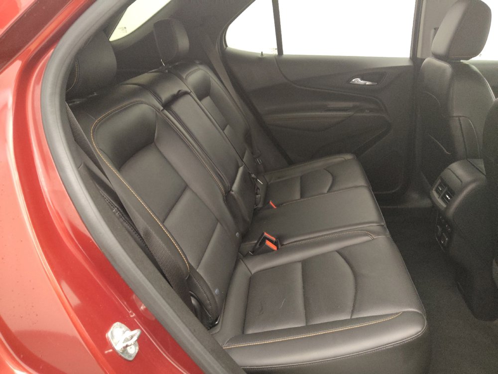 Used 2018 Chevrolet Equinox Premier FWD image 19