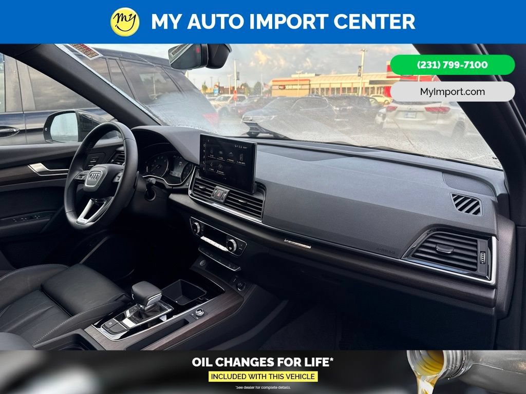 Used 2023 Audi Q5 2.0T Premium w/ Convenience Package AWD/4WD image 24