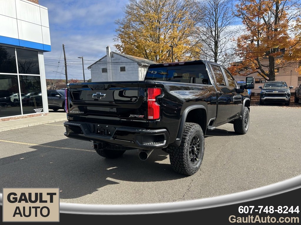New 2026 Chevrolet Silverado 2500 ZR2 image 3