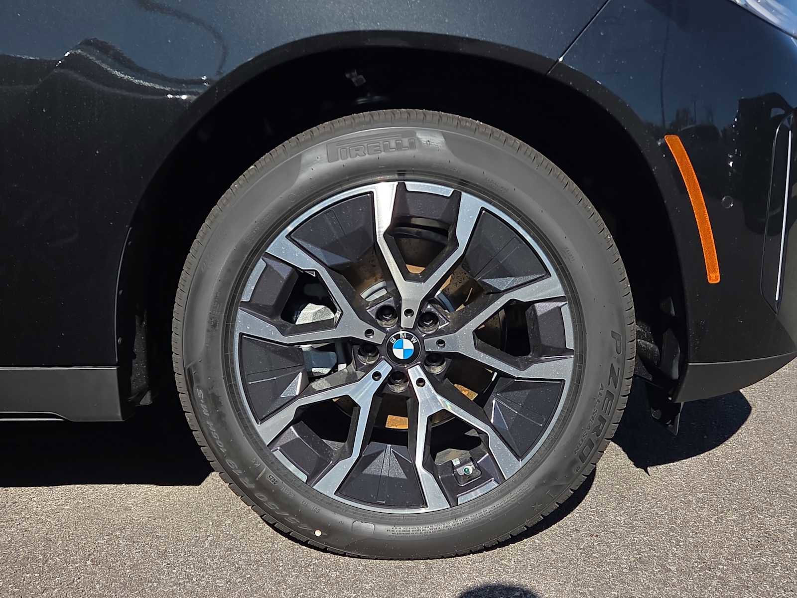 New 2026 BMW X3 xDrive30 w/ Convenience Package image 2