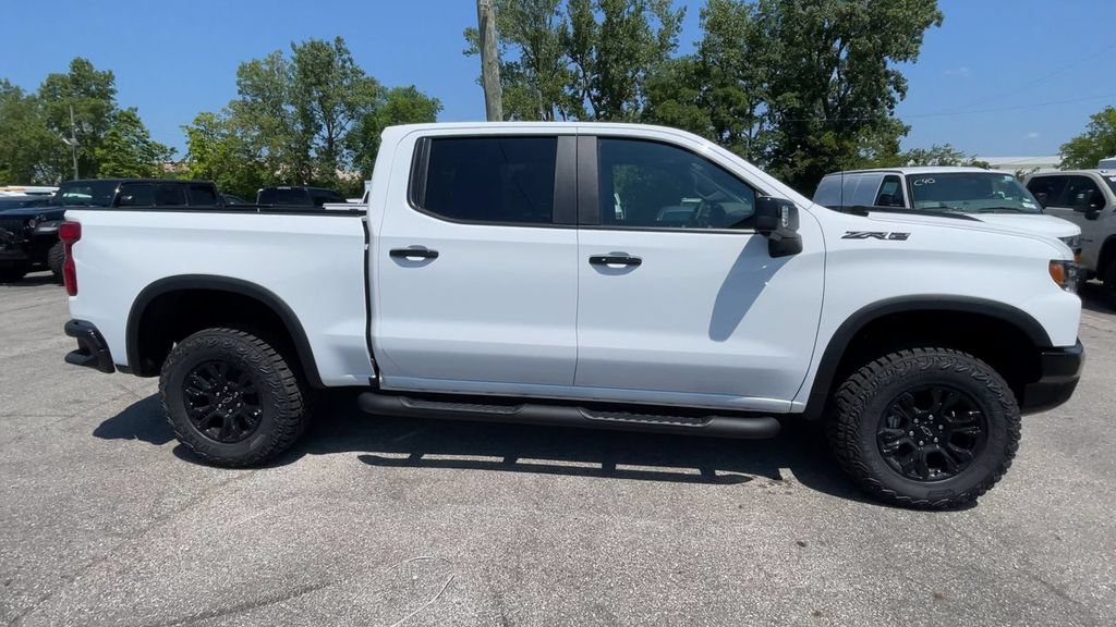 New 2026 Chevrolet Silverado 1500 ZR2 w/ LPO, Dark Essentials Package AWD/4WD image 3