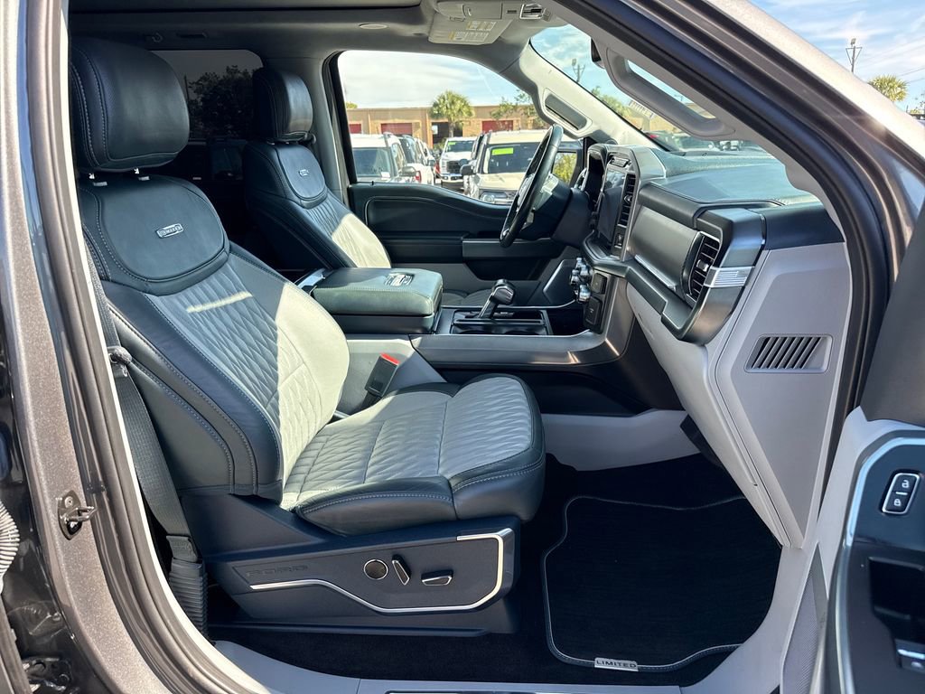 Used 2022 Ford F150 Limited image 30