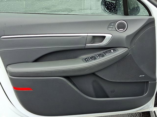 Used 2020 Hyundai Sonata Limited FWD image 12