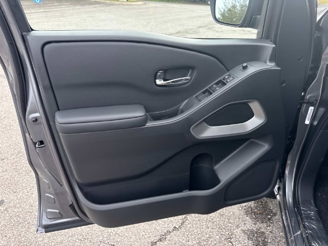 New 2027 Nissan Frontier SV RWD image 19
