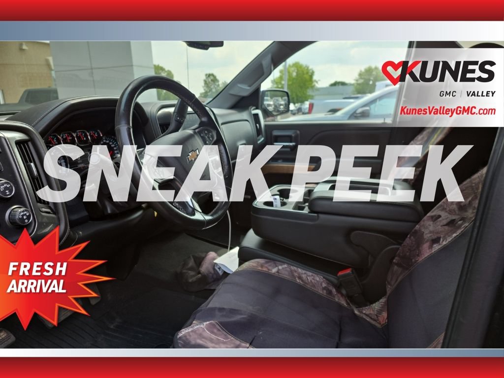 Used 2018 Chevrolet Silverado 1500 LTZ w/ Sport Package AWD/4WD image 4