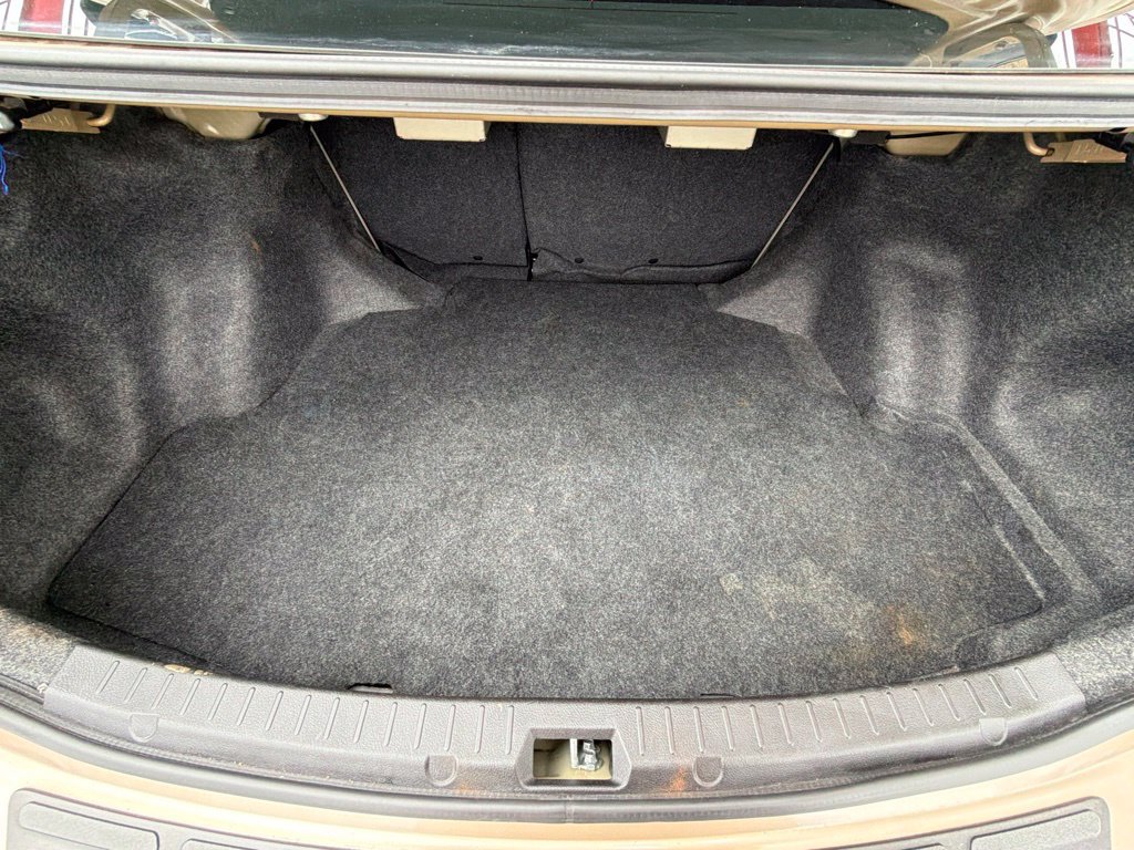 Used 2012 Toyota Corolla LE w/ Premium Pkg FWD image 15