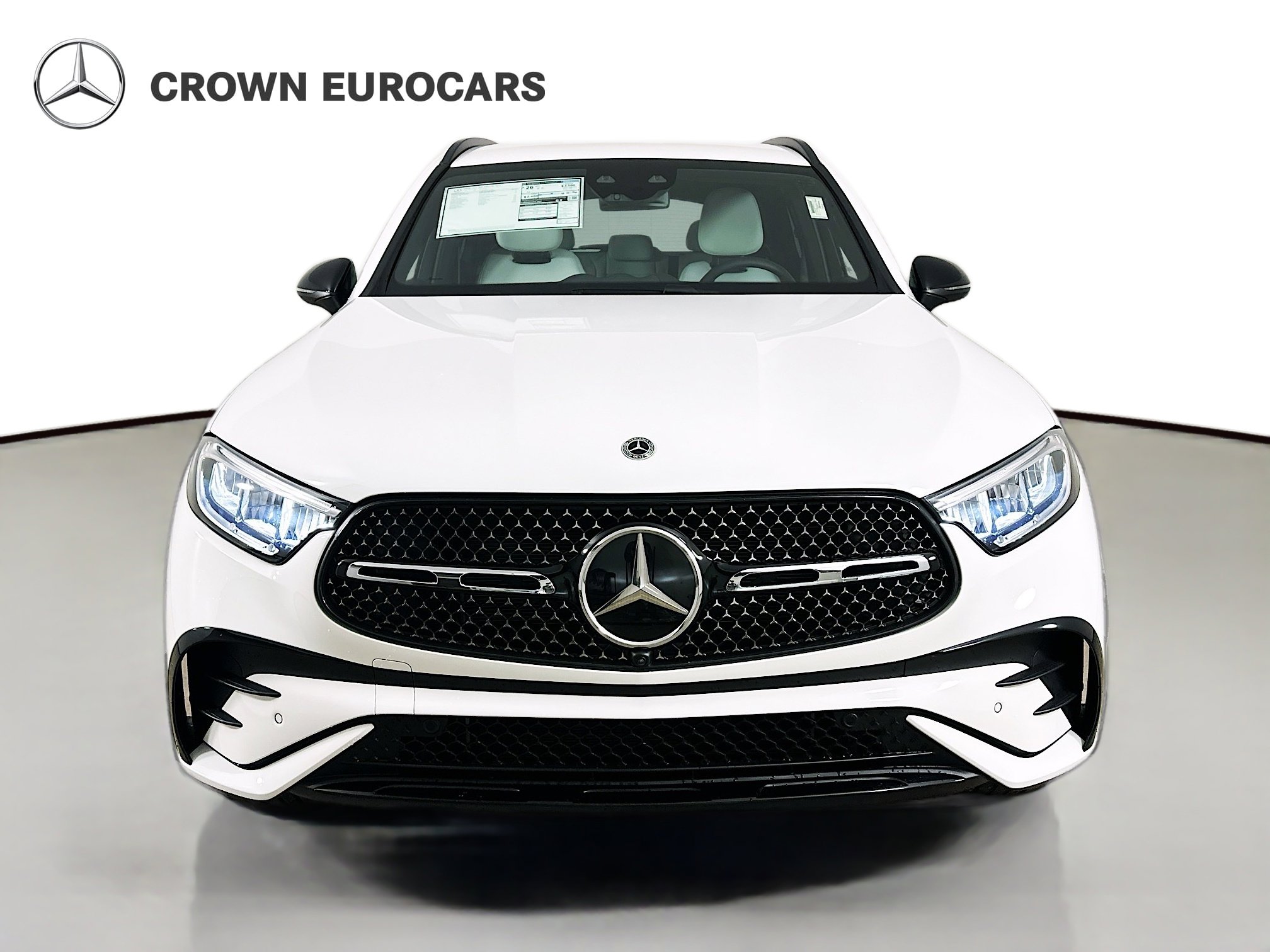 Used 2026 Mercedes-Benz GLC 300 4MATIC image 2
