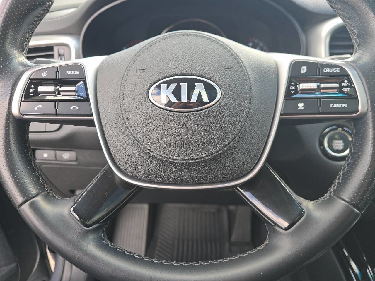 Used 2020 Kia Sorento SX image 21