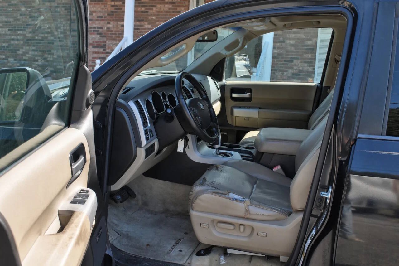 Used 2008 Toyota Sequoia Limited RWD image 18