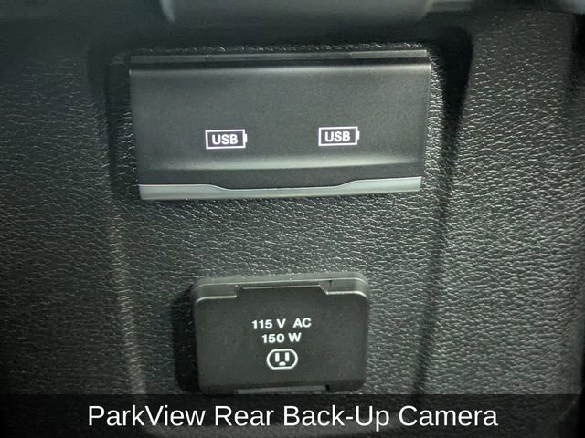 Used 2025 Jeep Wrangler Unlimited Sahara w/ Safety Group image 16