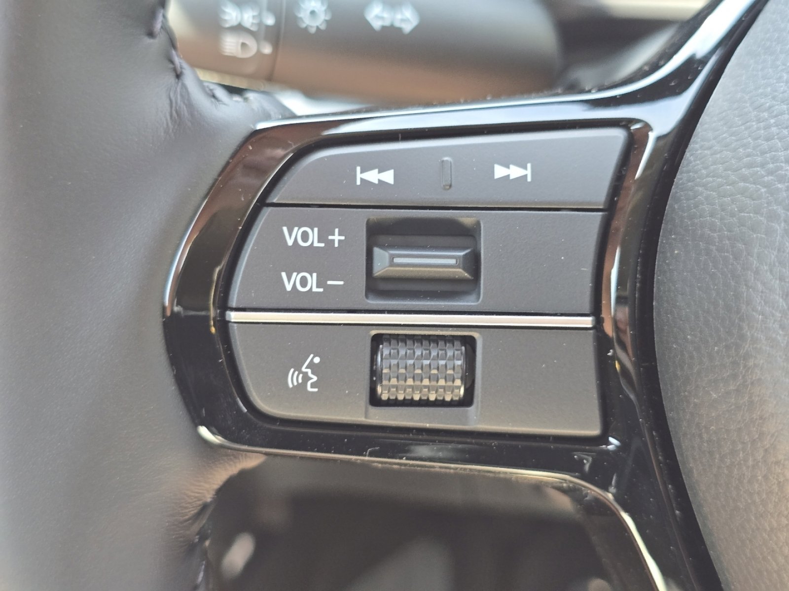New 2026 Honda CR-V EX-L image 32
