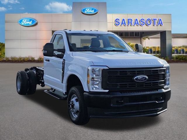 New 2026 Ford F350 XL AWD/4WD image 2