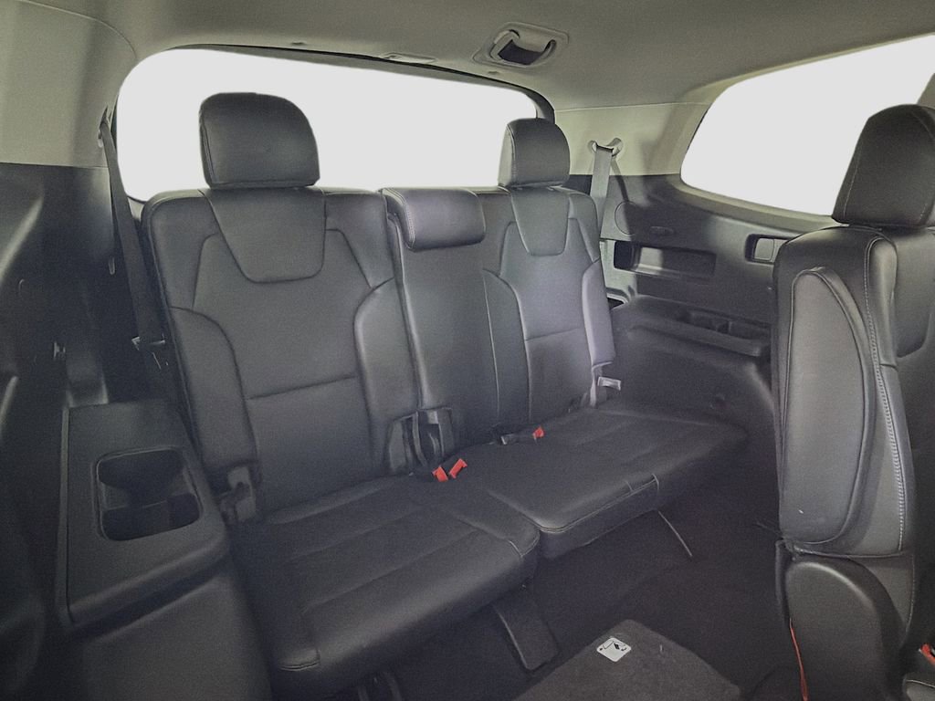 Used 2025 Kia Telluride S image 32
