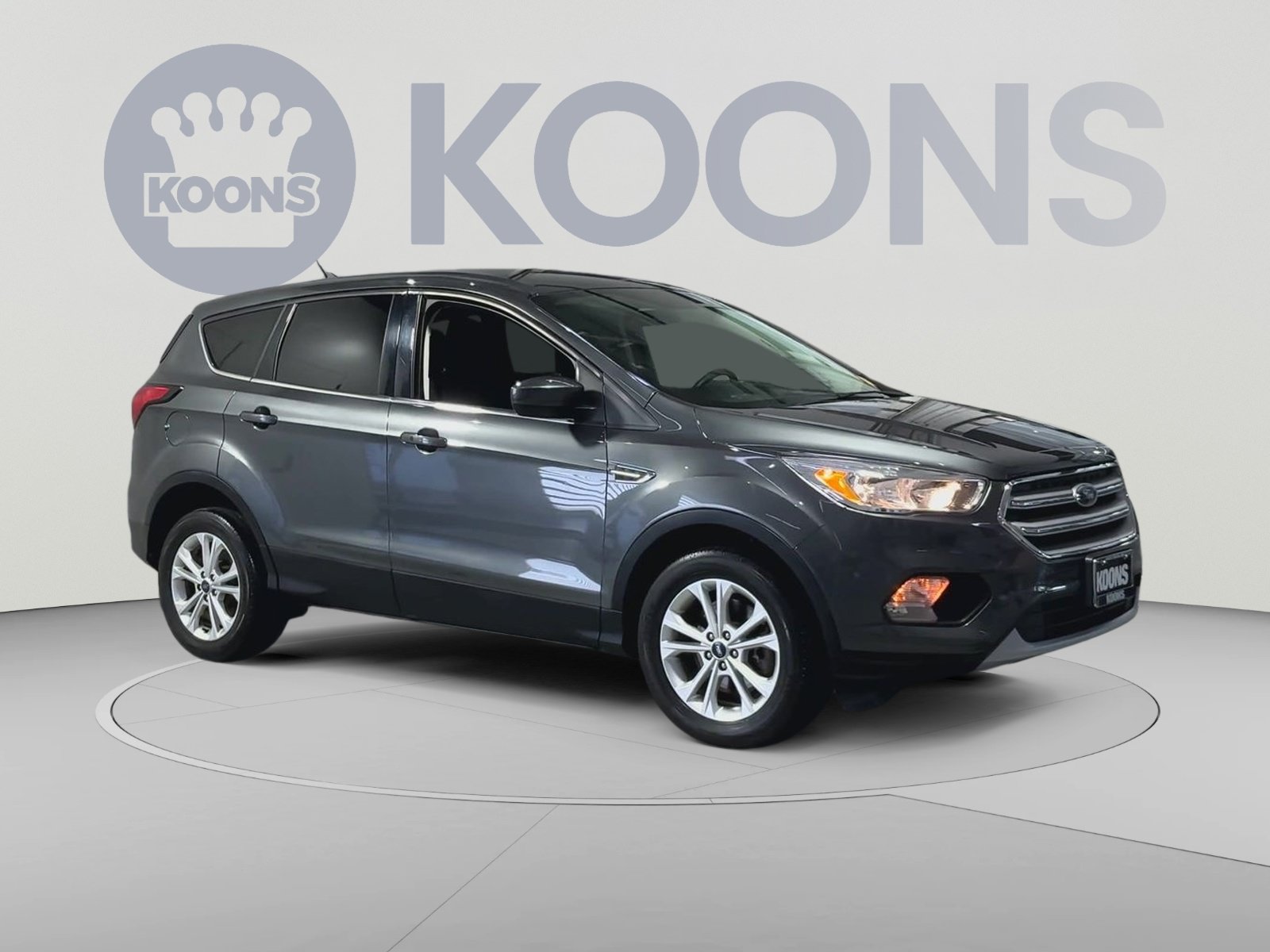 Used 2019 Ford Escape SE AWD/4WD image 2