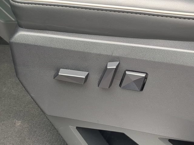 Used 2024 Tesla Cybertruck AWD Crew Cab image 20