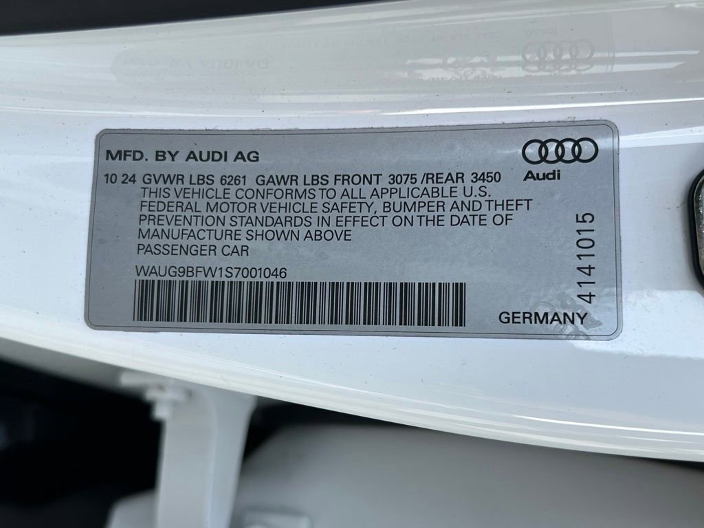 Used 2025 Audi S e-tron GT Premium Plus AWD/4WD image 59