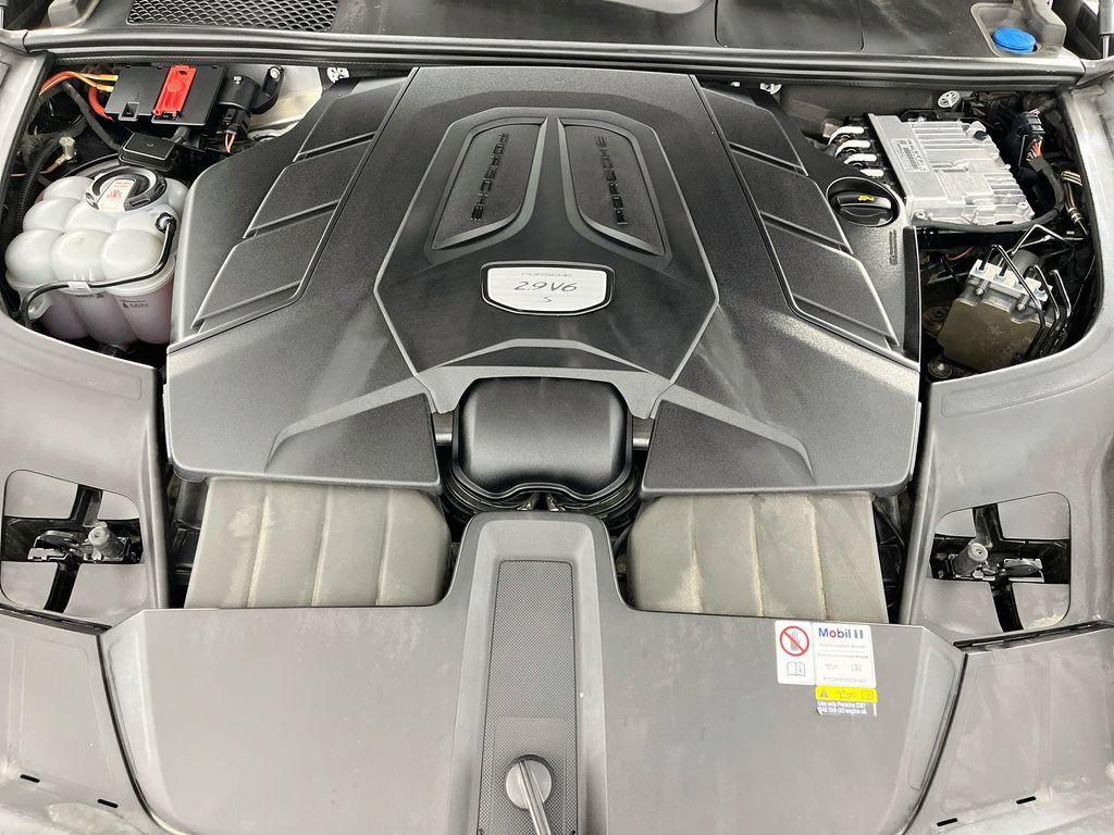 Used 2023 Porsche Cayenne S AWD/4WD image 42