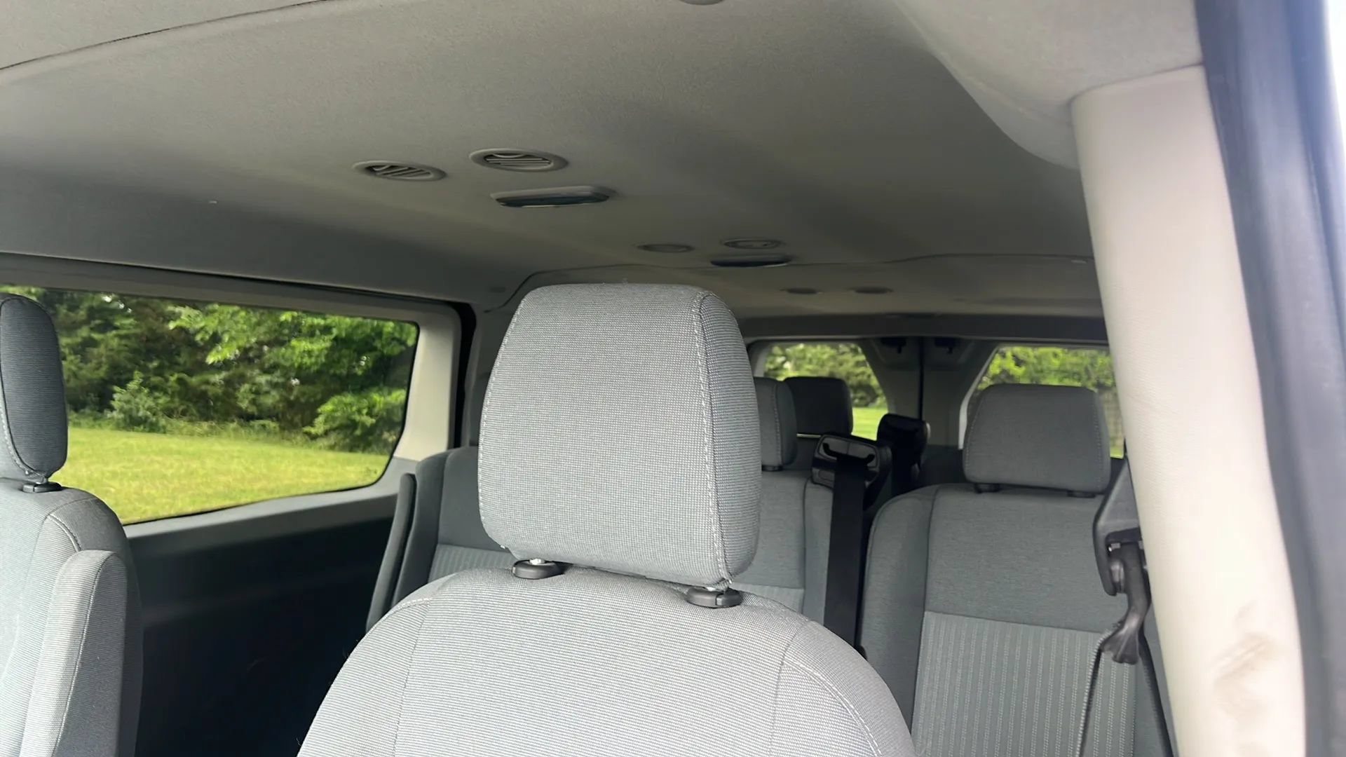 Used 2015 Ford Transit 150 XLT RWD image 8
