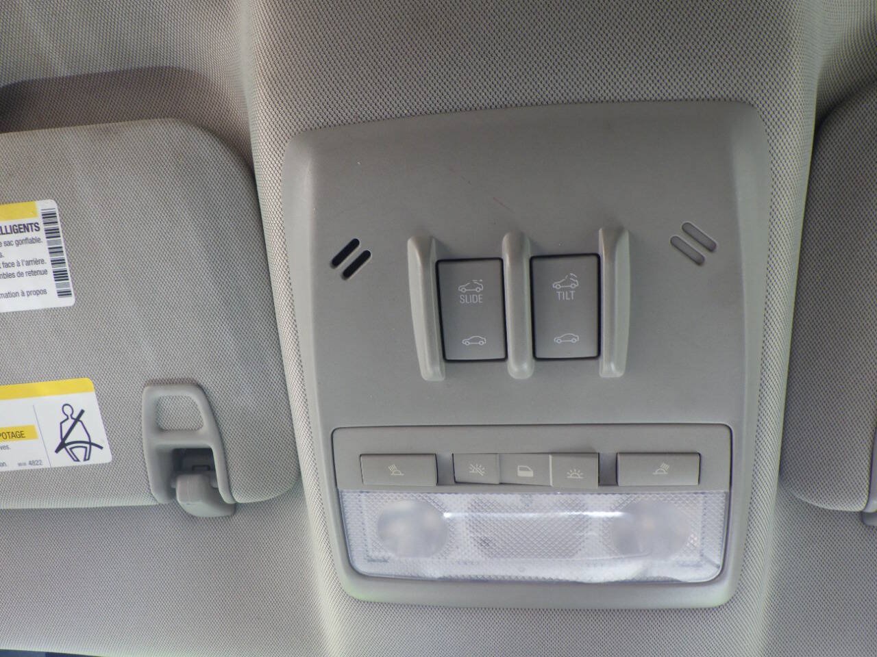 Used 2015 Buick Encore Leather w/ Experience Buick Package FWD image 30
