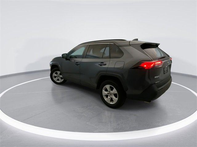 Used 2020 Toyota RAV4 XLE image 2