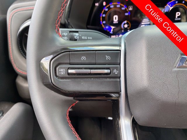 Used 2025 Chevrolet Colorado Z71 AWD/4WD image 24