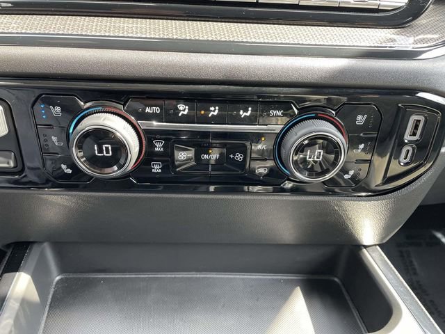 Used 2024 Chevrolet Silverado 1500 ZR2 w/ Technology Package image 22