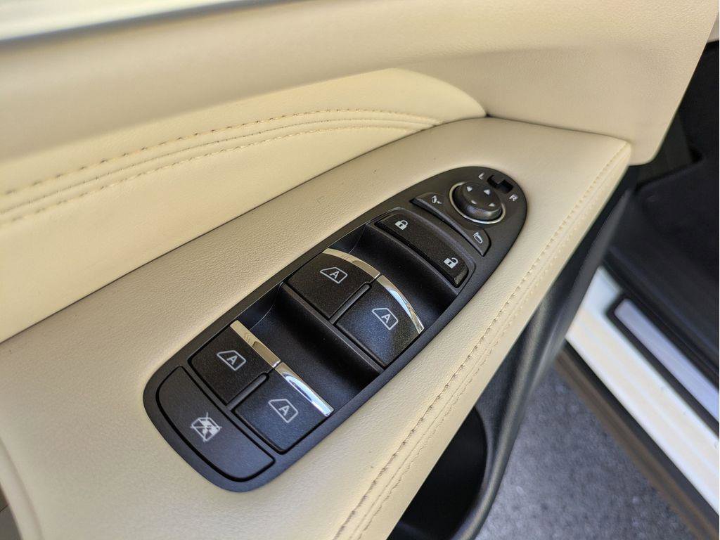 Used 2019 INFINITI QX60 Pure image 15